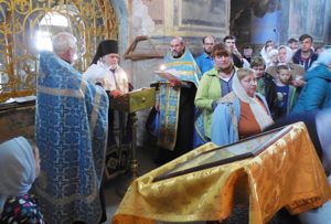 Bishop Paul guest of Russian Church for Feast of the Tikhvin Icon of the Mother of God